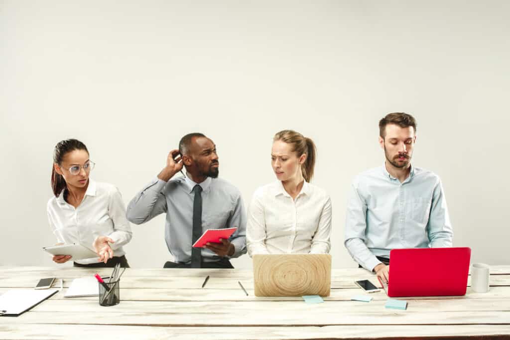 Spotting the Red Flags: Symptoms and Cures of Dysfunctional Teams 2 A team in disagreement